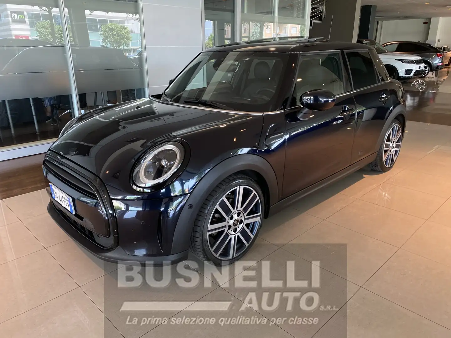 MINI Cooper 5 PORTE 1.5 136CV YOURS PREMIUM PLUS, TETTO Nero - 1