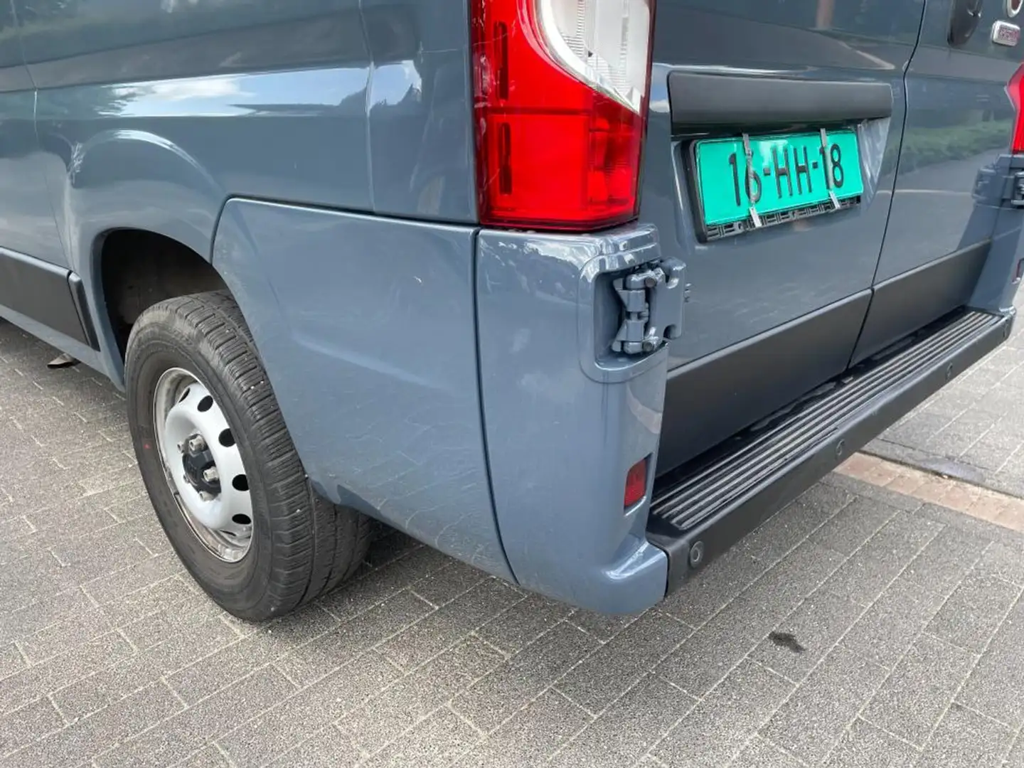 Fiat Ducato 30 2.3 airco slechts 25900 km nieuwe ap.k. Gris - 2