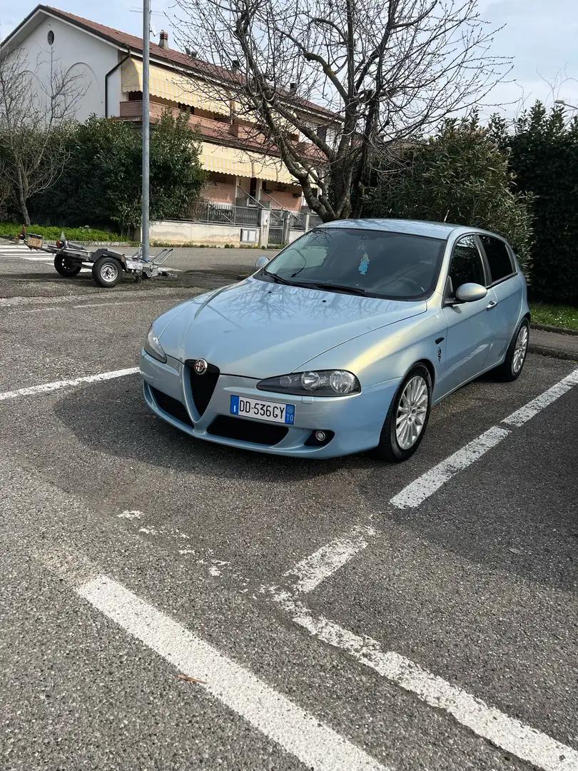 Alfa Romeo 147 5p 2.0 ts 16v Exclusive 150cv selespeed Blau - 2