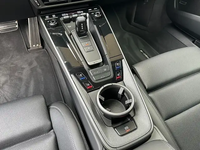 Porsche 911 Carrera S Coupé PDK / !!!MEGAVOLL!!! Ansicht 31