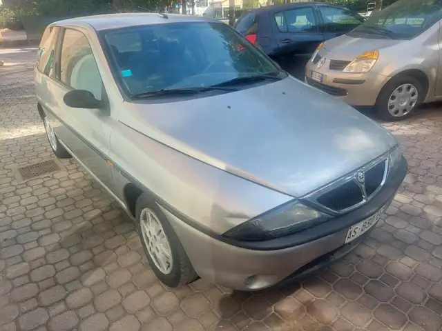 Lancia Y 1.2i cat LE
