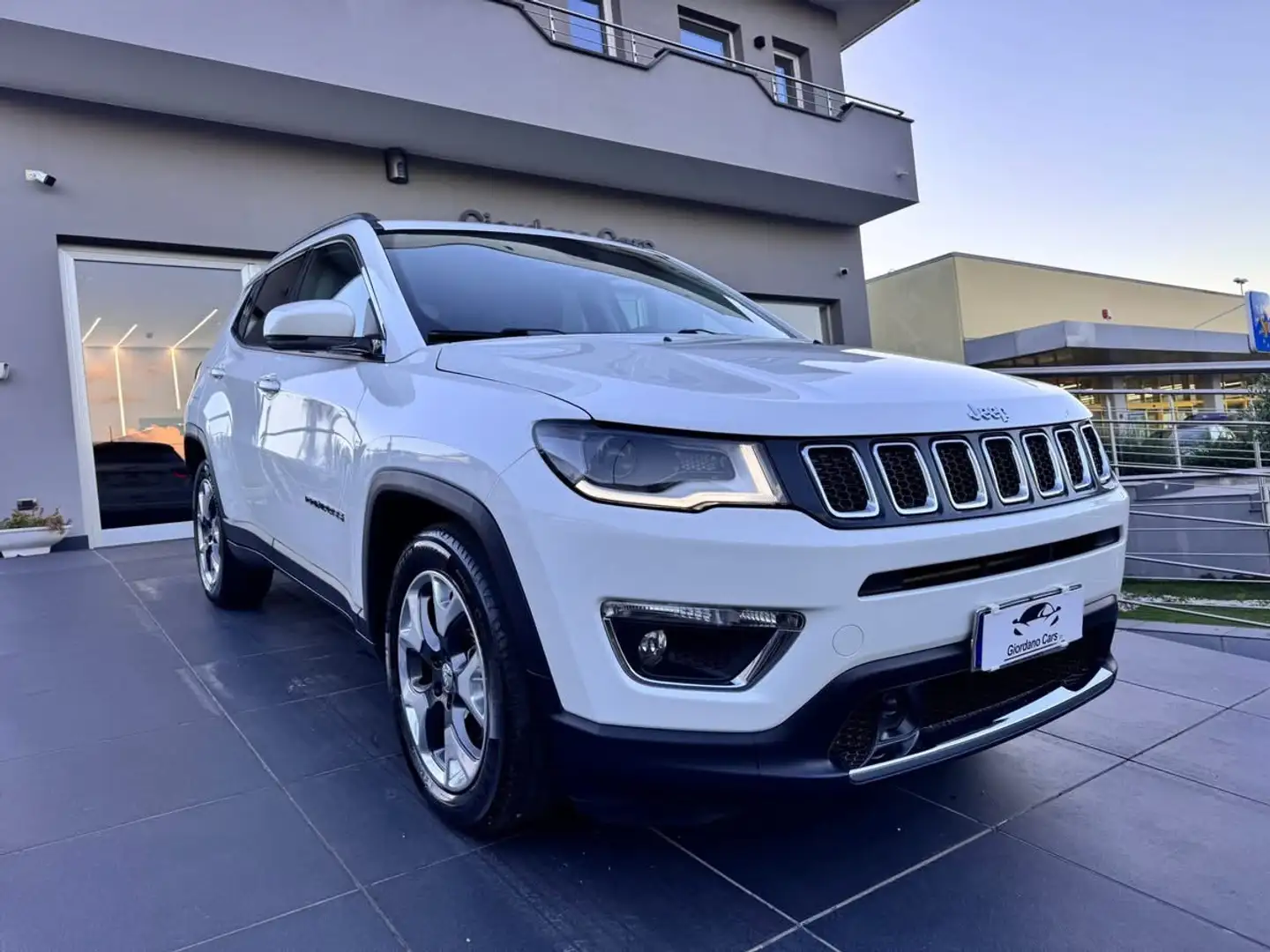 Jeep Compass 1.6 mjt Limited 2wd 120cv my19 Bianco - 1