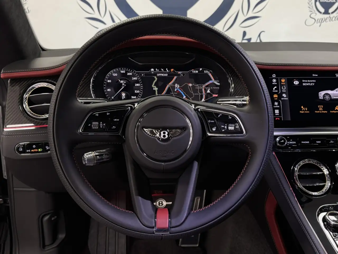 Bentley Continental GT 2023 — фото 13