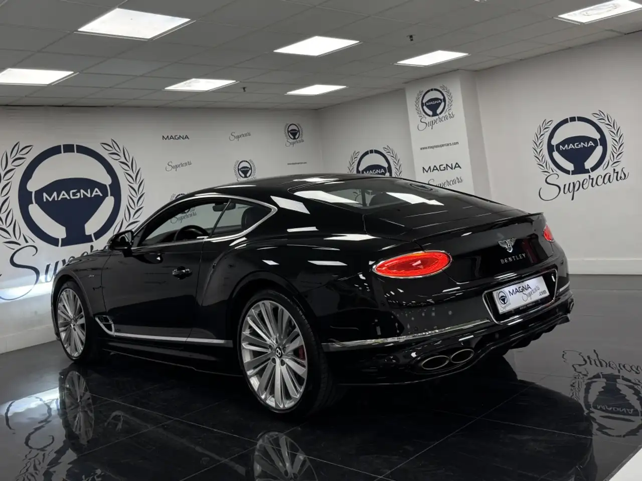 Bentley Continental GT 2023