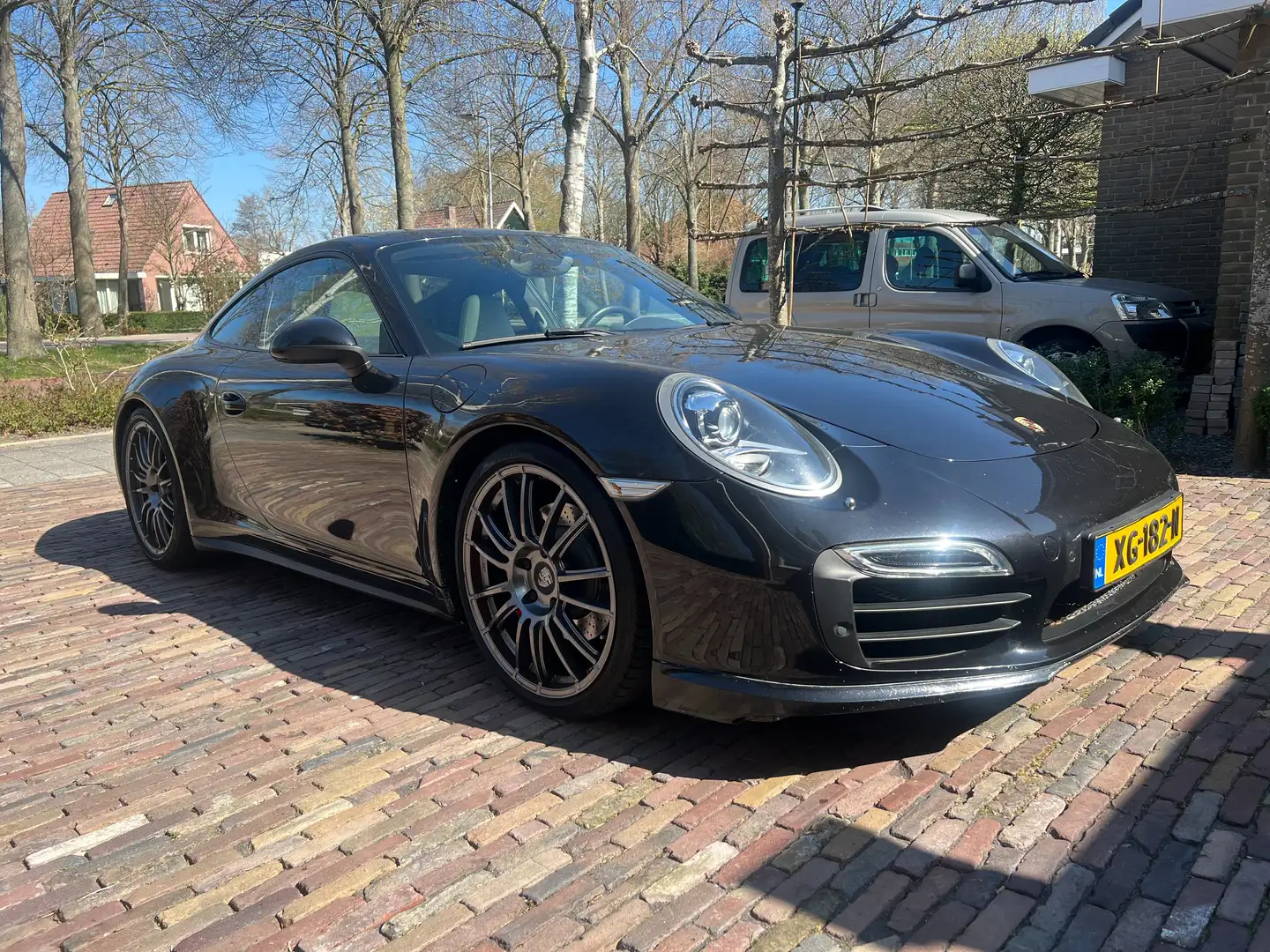 Porsche 911 3.8 Carrera 4S Zwart - 2