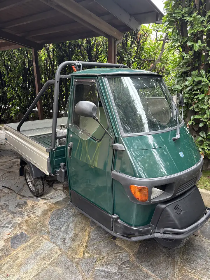 Piaggio Ape