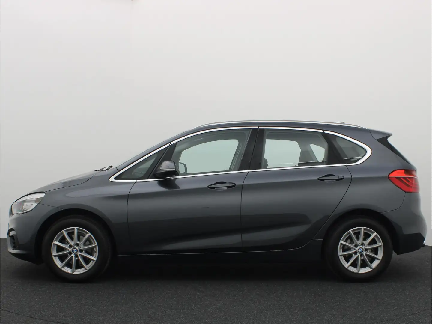 BMW 216 2 Serie Active Tourer 216i Centennial High Executi Grijs - 2