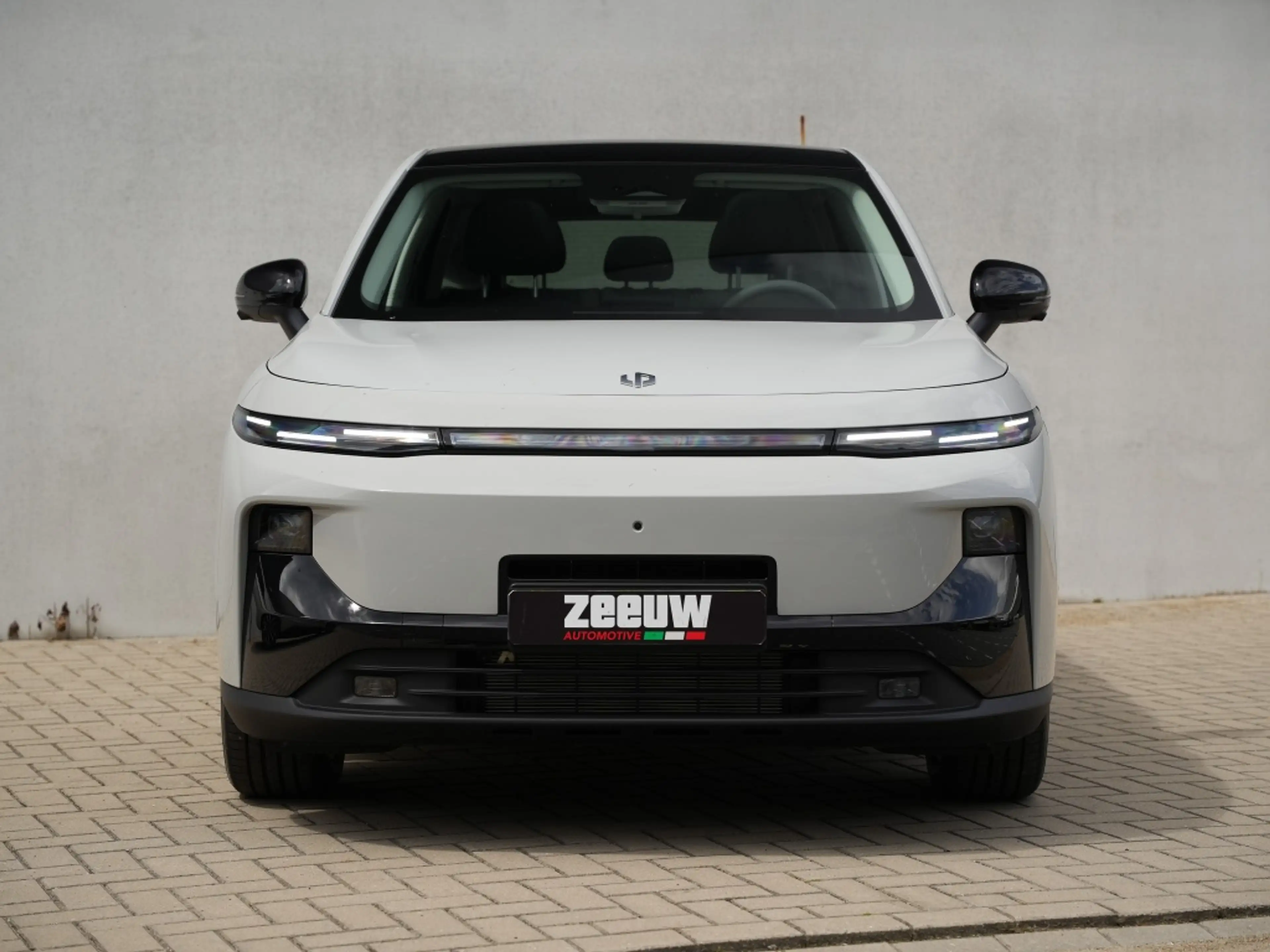 Leapmotor B10 Design Hybrid EV 18.8 kWh | Pano | Camera | Carpla — photo 7