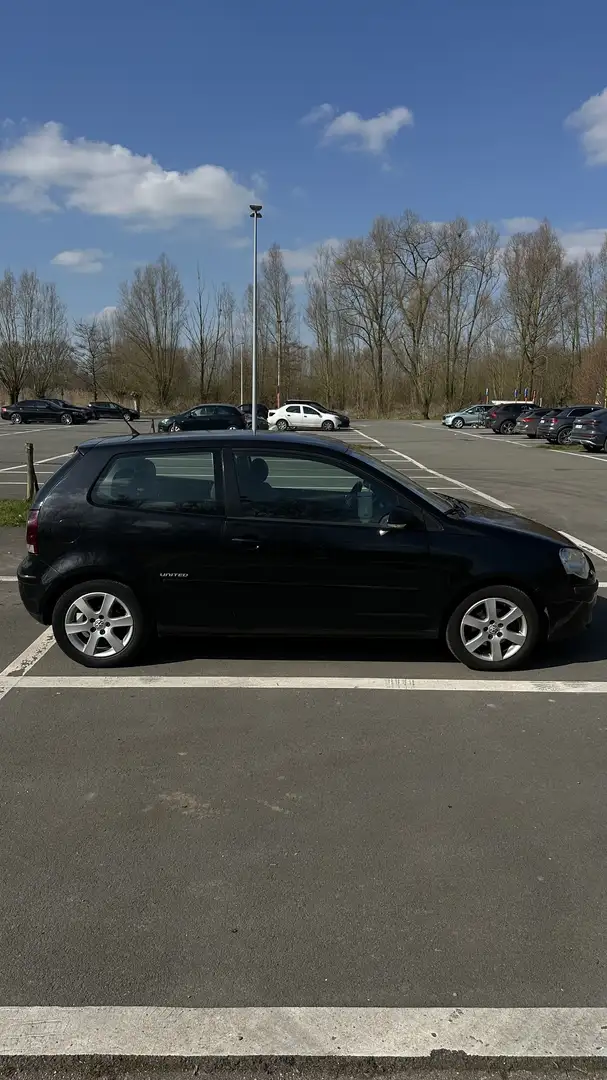 Volkswagen Polo 1.4 FSI Comfortline - 2