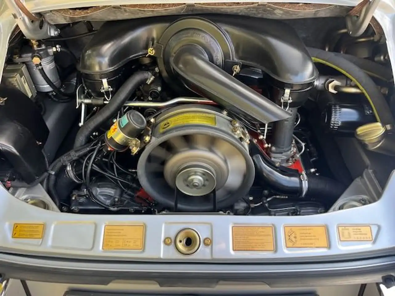 Porsche 911S 2.2 Targa, foto 11