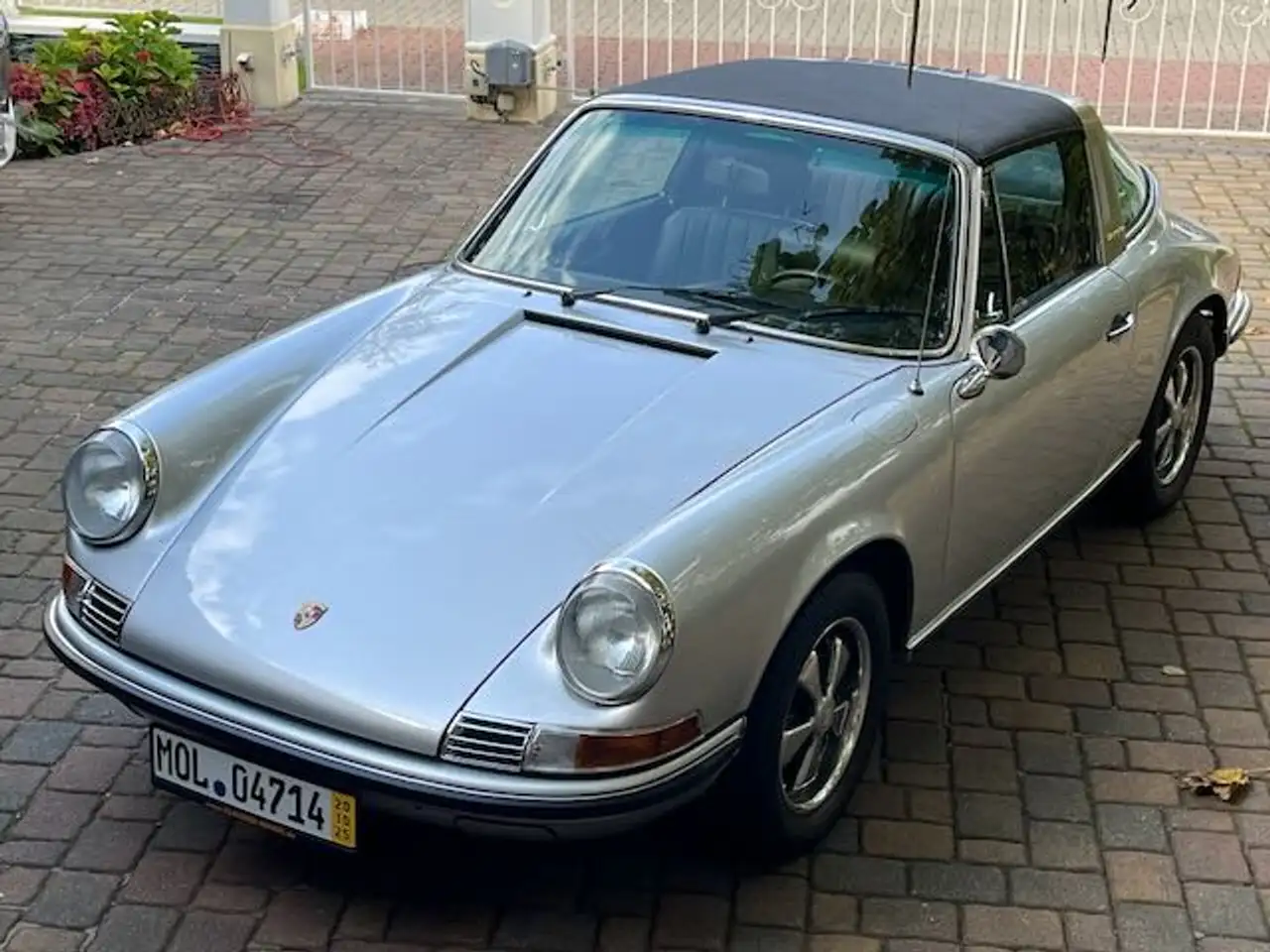 Porsche 911S 2.2 Targa, foto 1