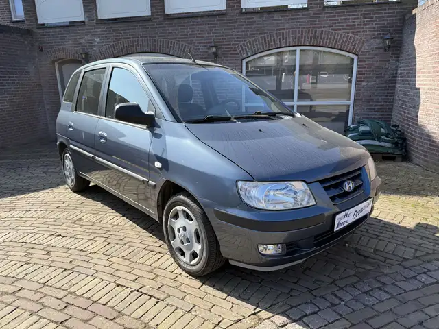Hyundai Matrix 1.8i GLS Airco Centr. vergr.