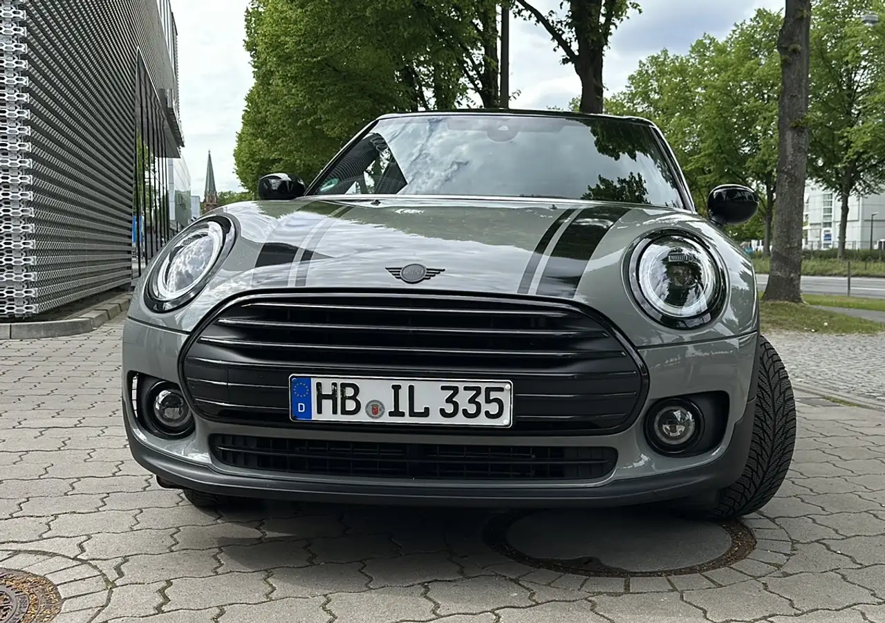 MINI Cooper Clubman