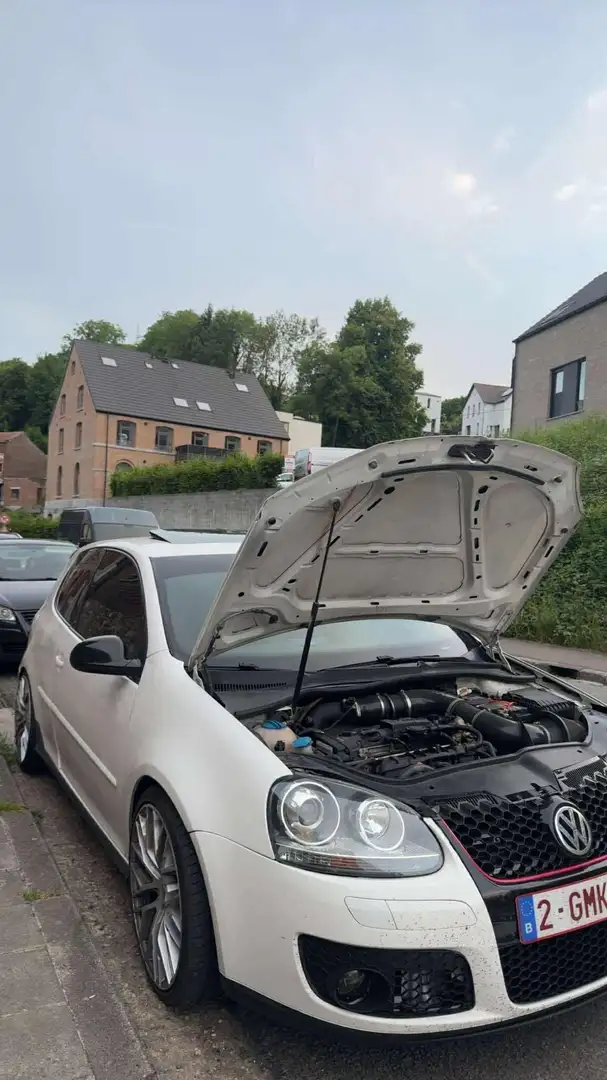 Volkswagen Golf GTI 2.0 Turbo 16v FSI - 2