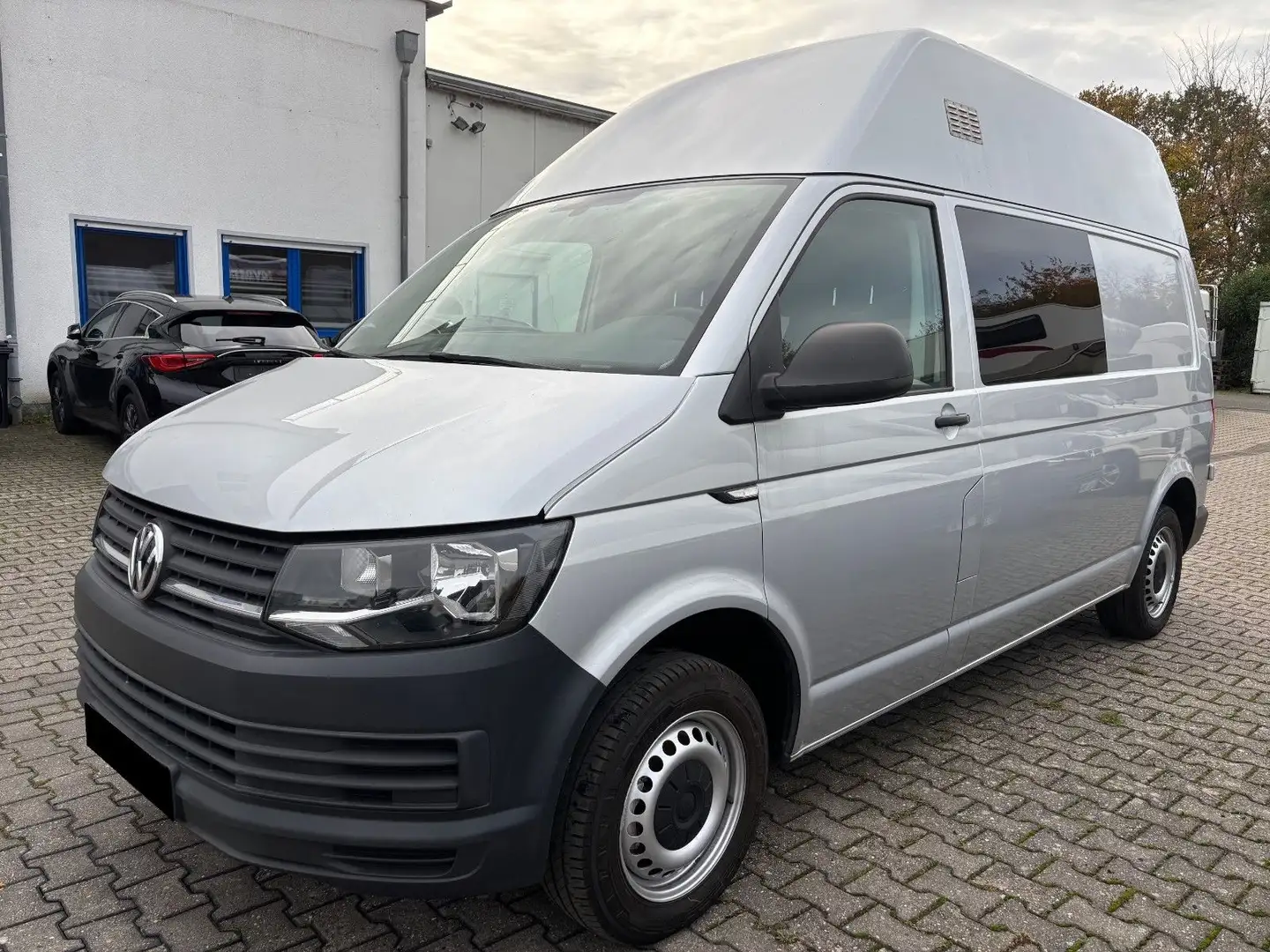 Volkswagen T6 Transporter T6 Kasten Hochdach lang L2H3 KLIMA Tempomat Zilver - 2