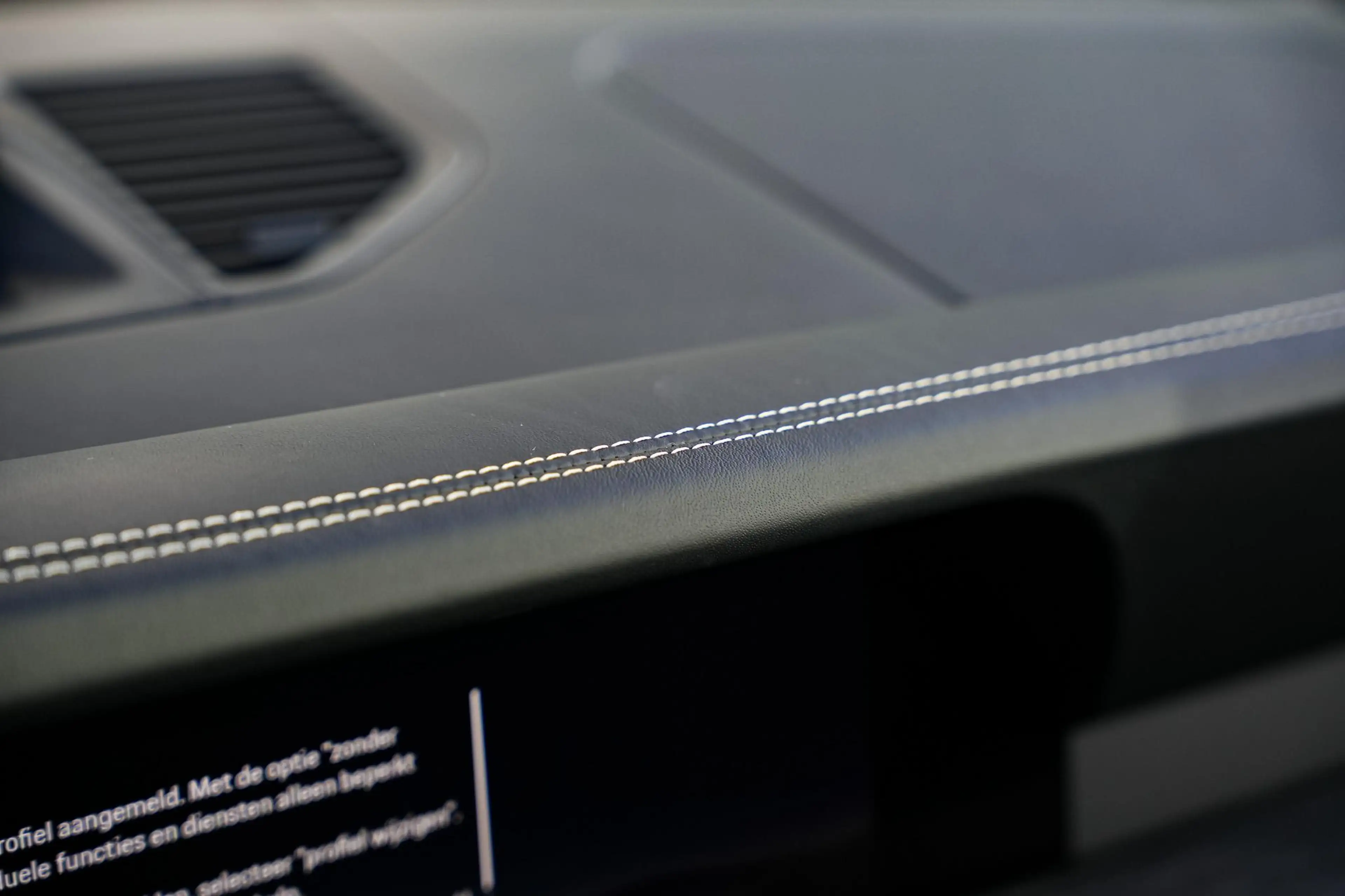 Porsche 992 3.6 T-Hybrid Carrera GTS l Bezichtiging op afspraa — photo 14