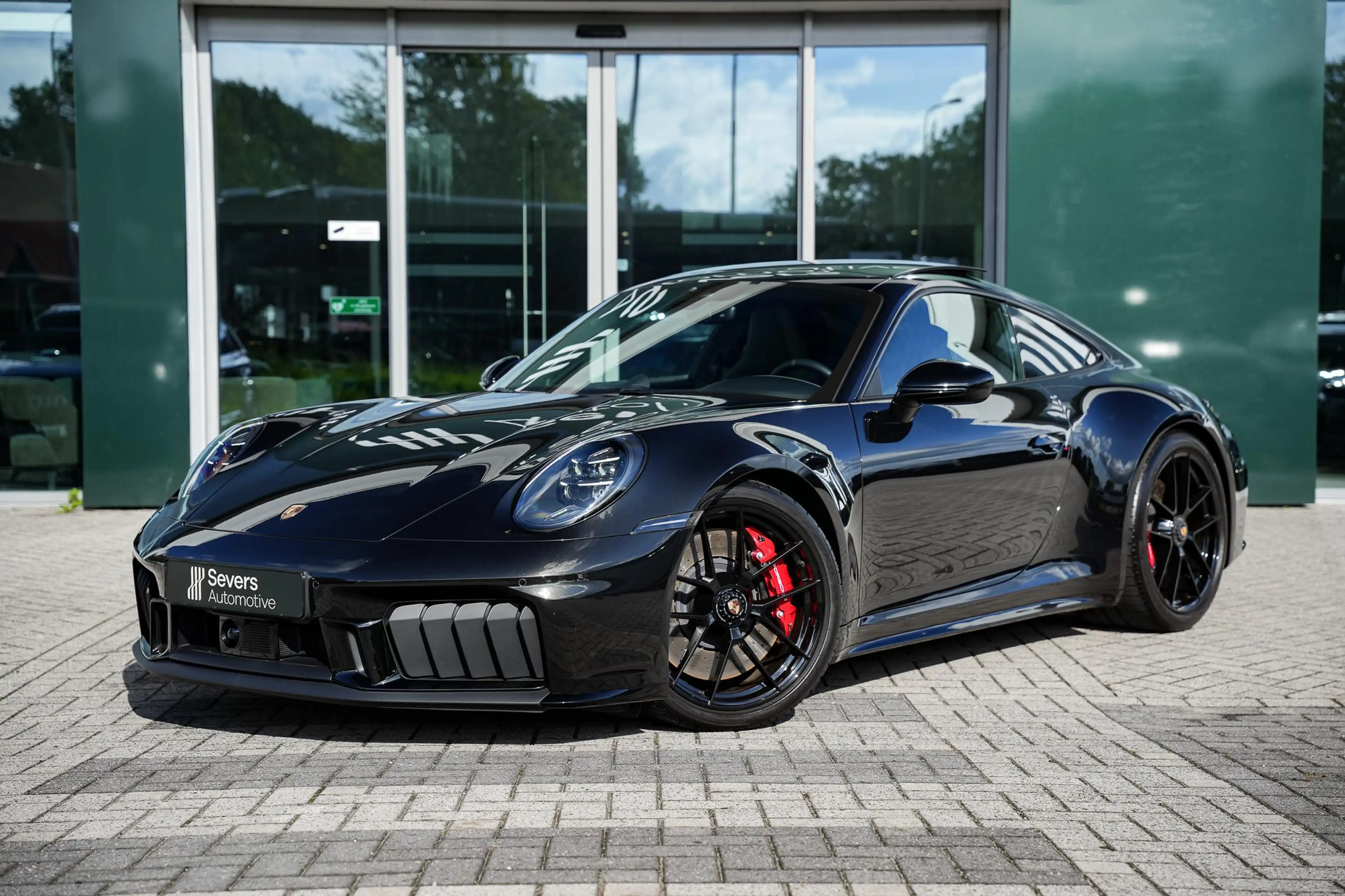 Porsche 992 3.6 T-Hybrid Carrera GTS l Bezichtiging op afspraa — photo 2
