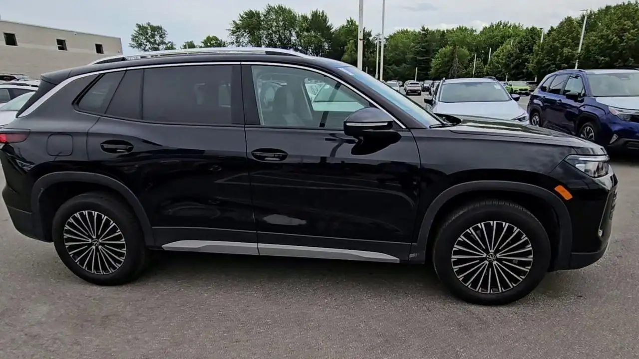 Volkswagen Tiguan photo Volkswagen Tiguan