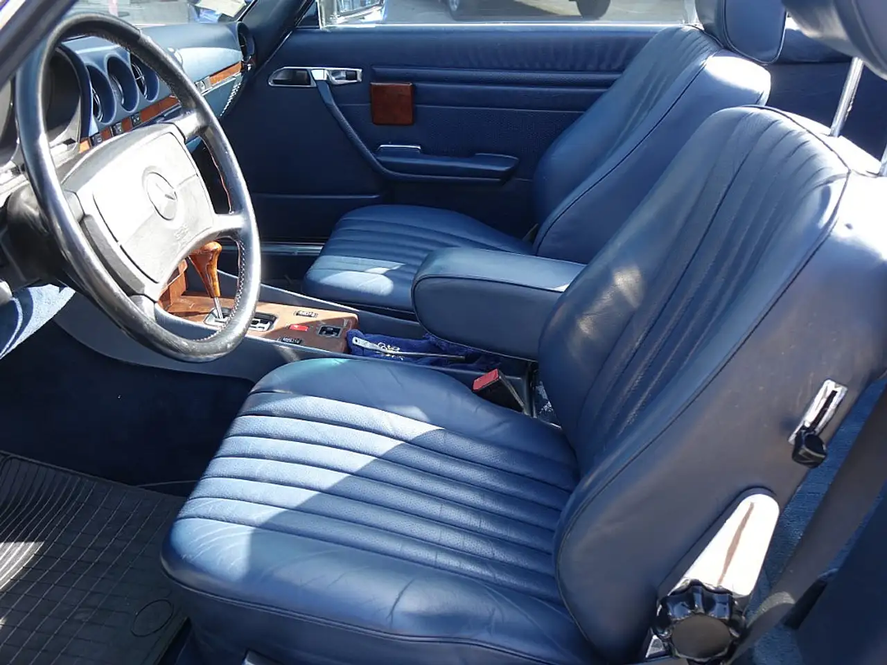 Mercedes-Benz 560 SL Cabrio Mercedes 560SL Cabrio im Topzustand, foto 8