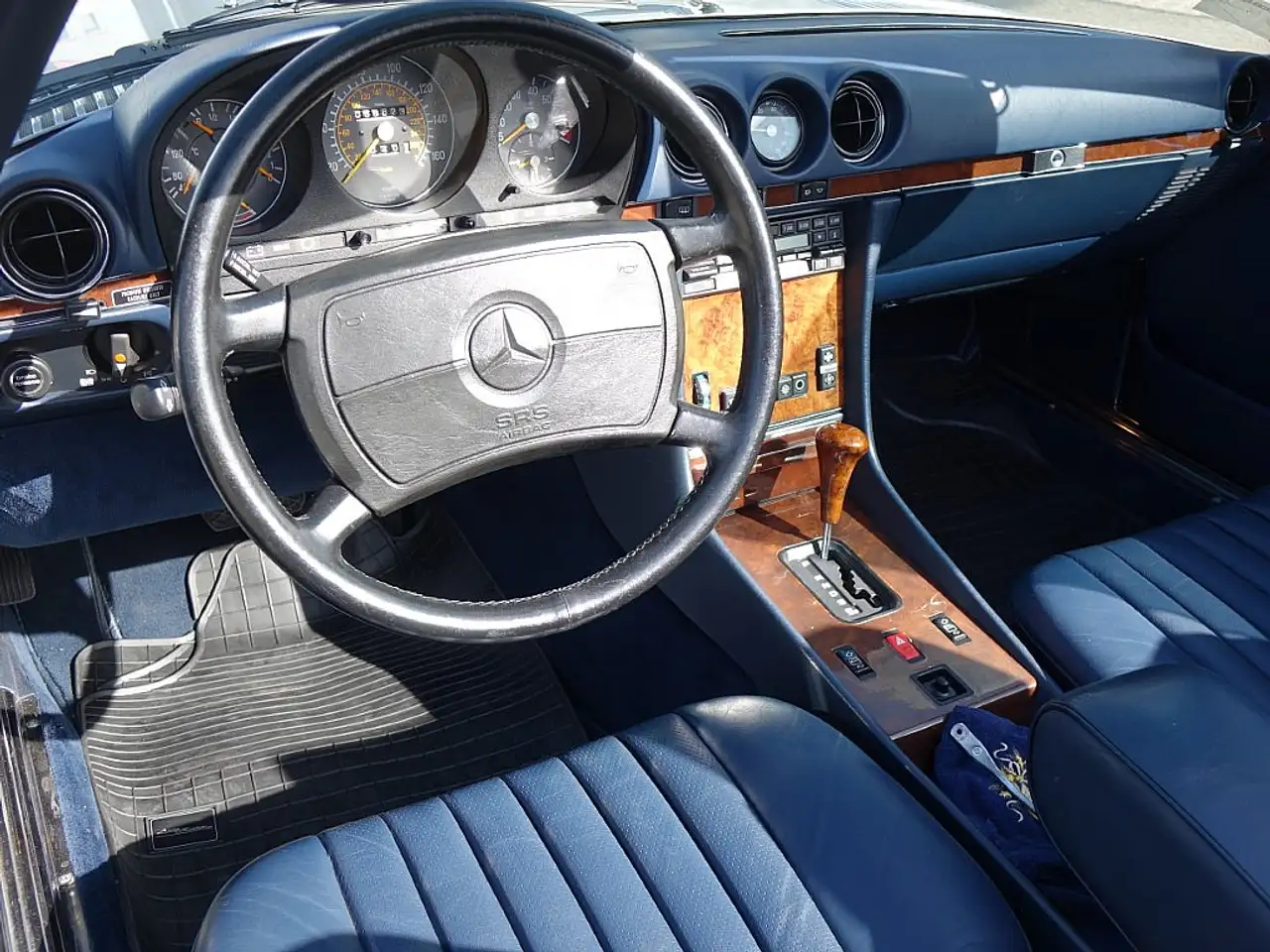Mercedes-Benz 560 SL Cabrio Mercedes 560SL Cabrio im Topzustand, foto 9