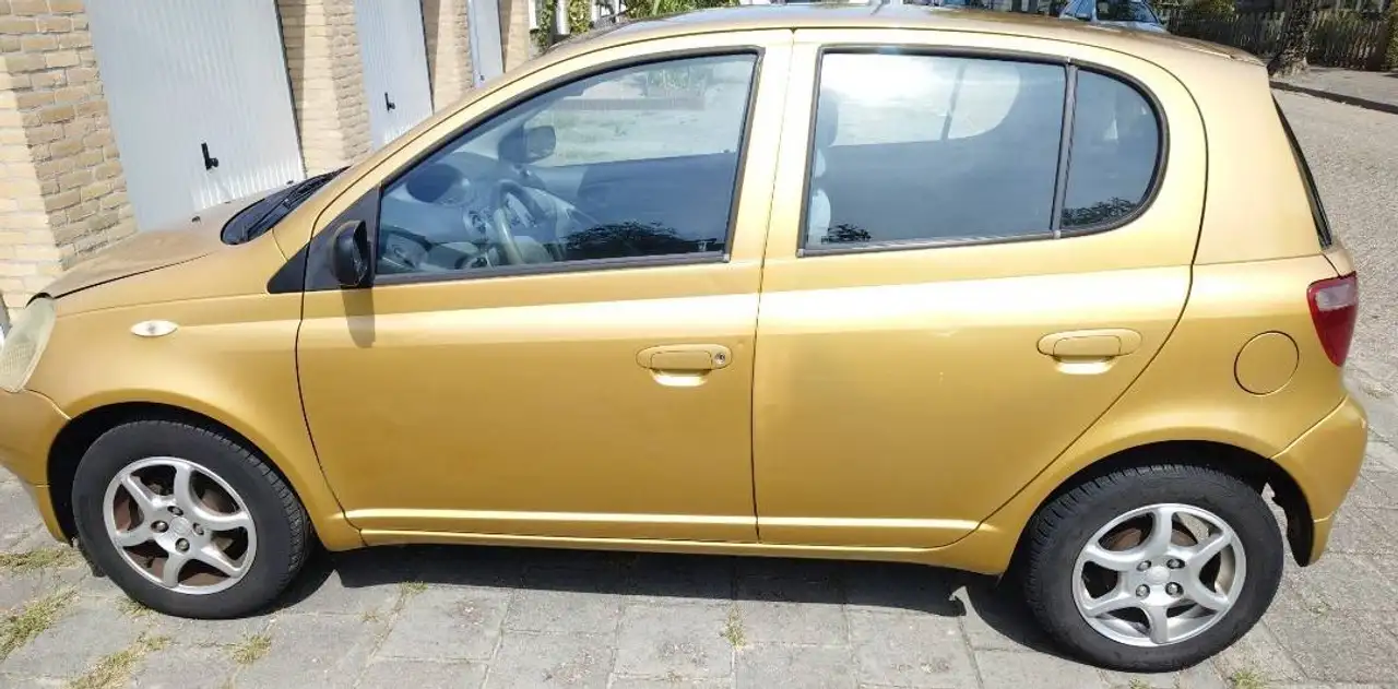 Toyota Yaris 1.0-16V VVT-i Sol, foto 6