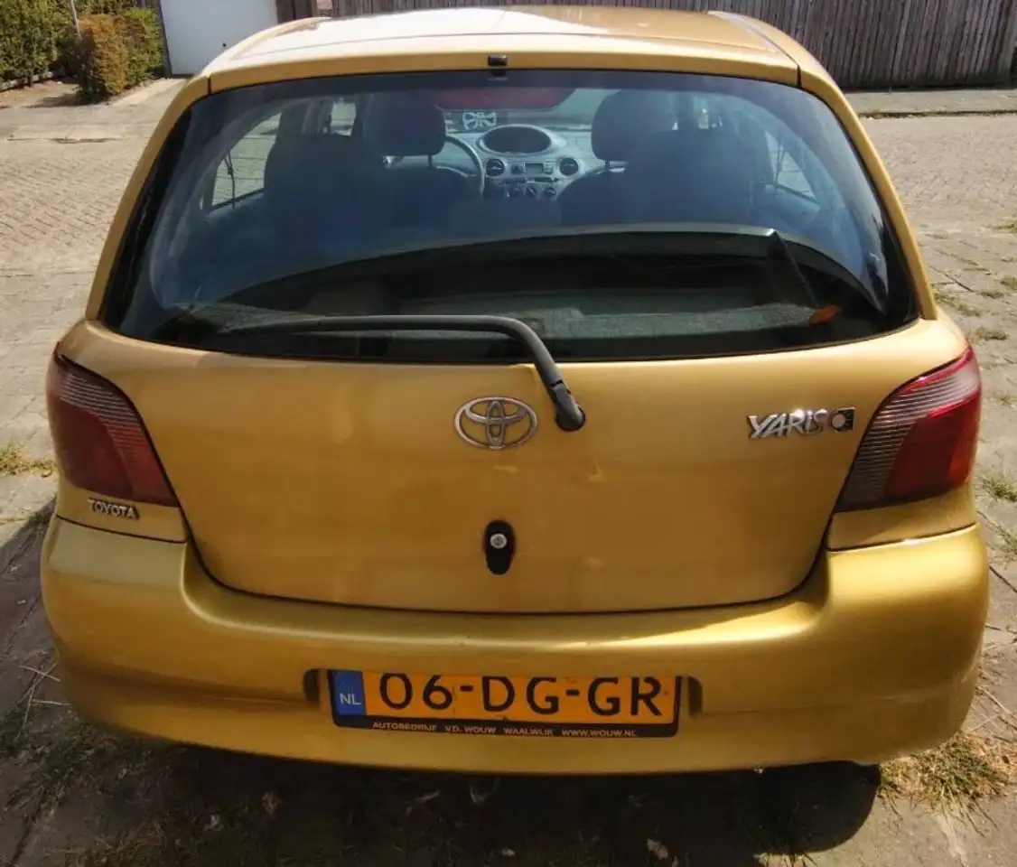 Toyota Yaris 1.0-16V VVT-i Sol, foto 4
