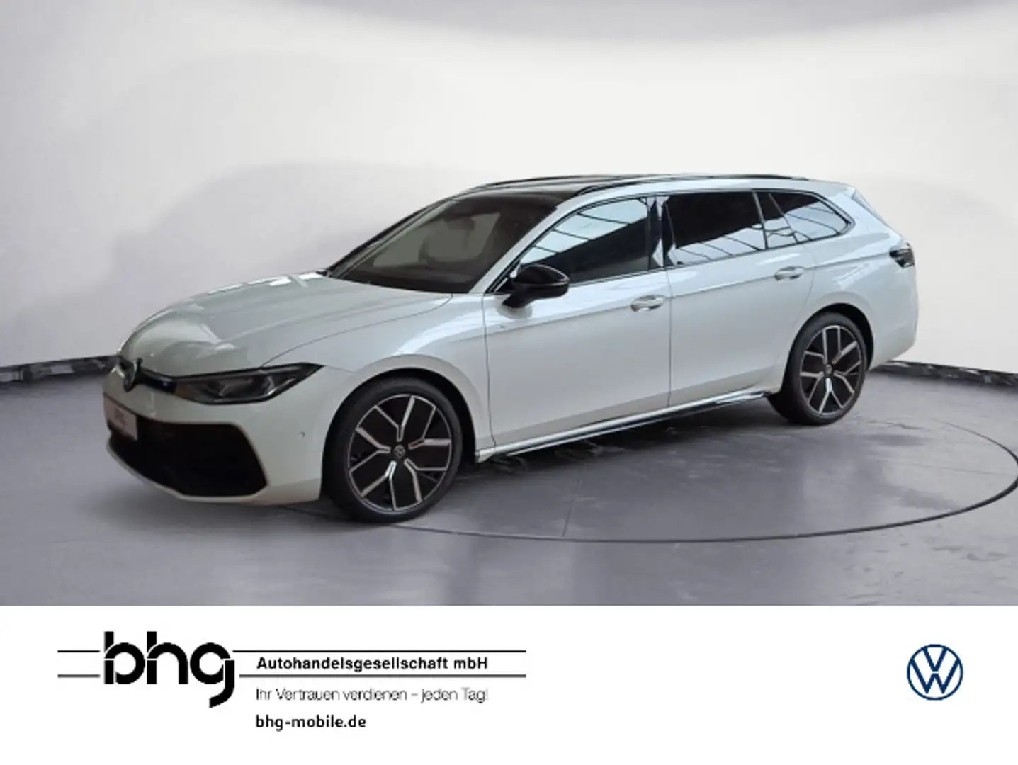 Volkswagen Passat Variant R-Line 2.0 TDI 4Motion *STANDHEIT Weiß - 1