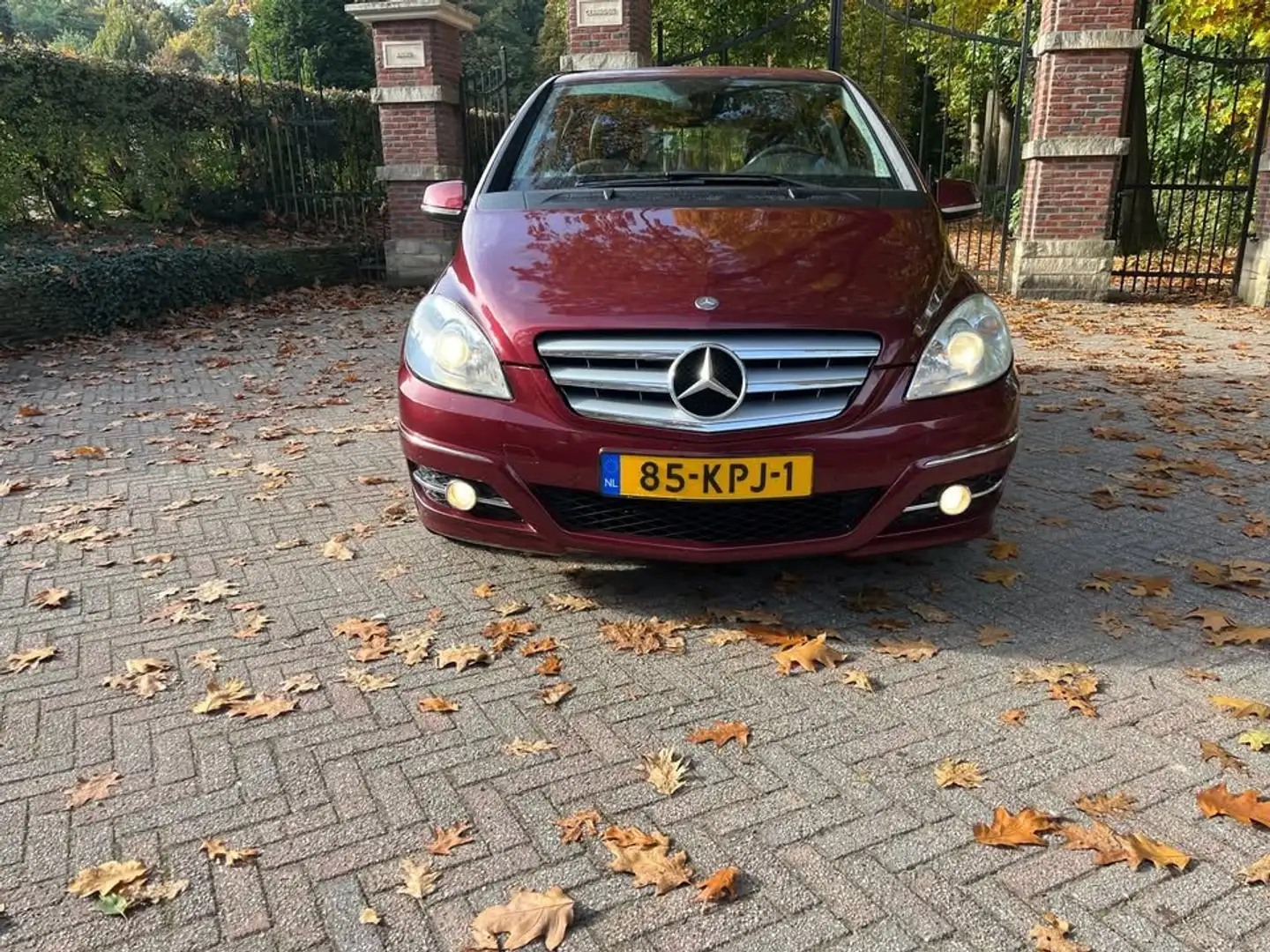 Mercedes-Benz B 180 B 180 Rood - 2