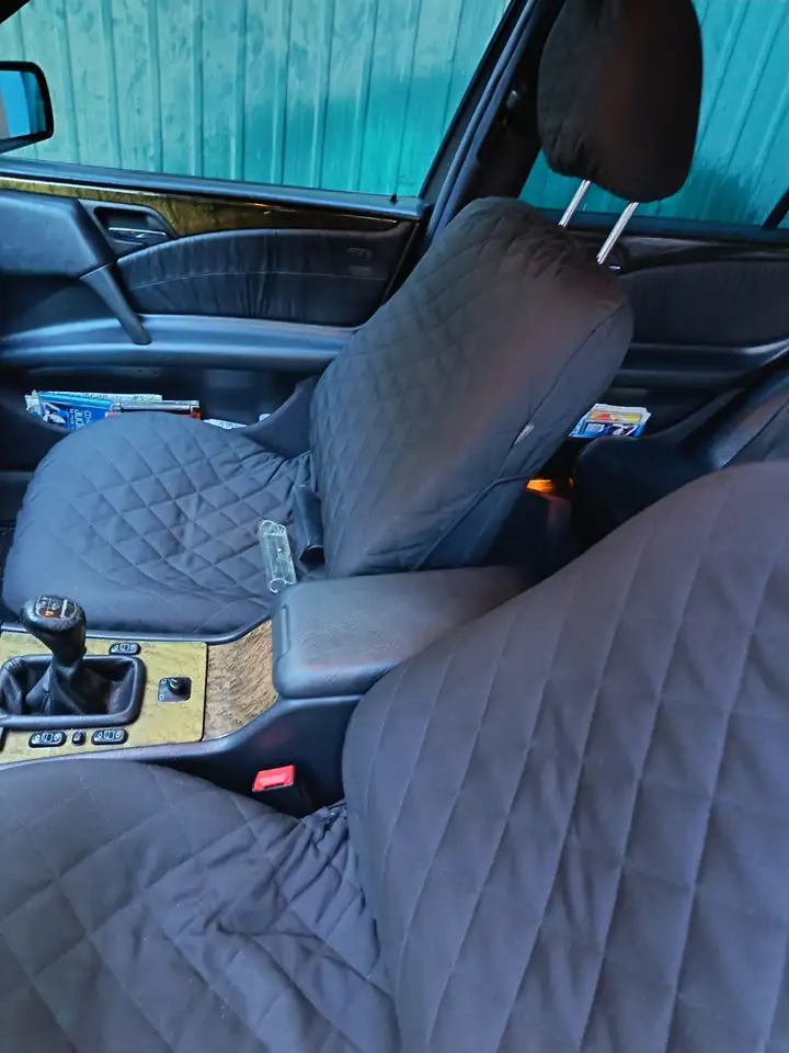 Mercedes-Benz E 200 Avantgarde, foto 6