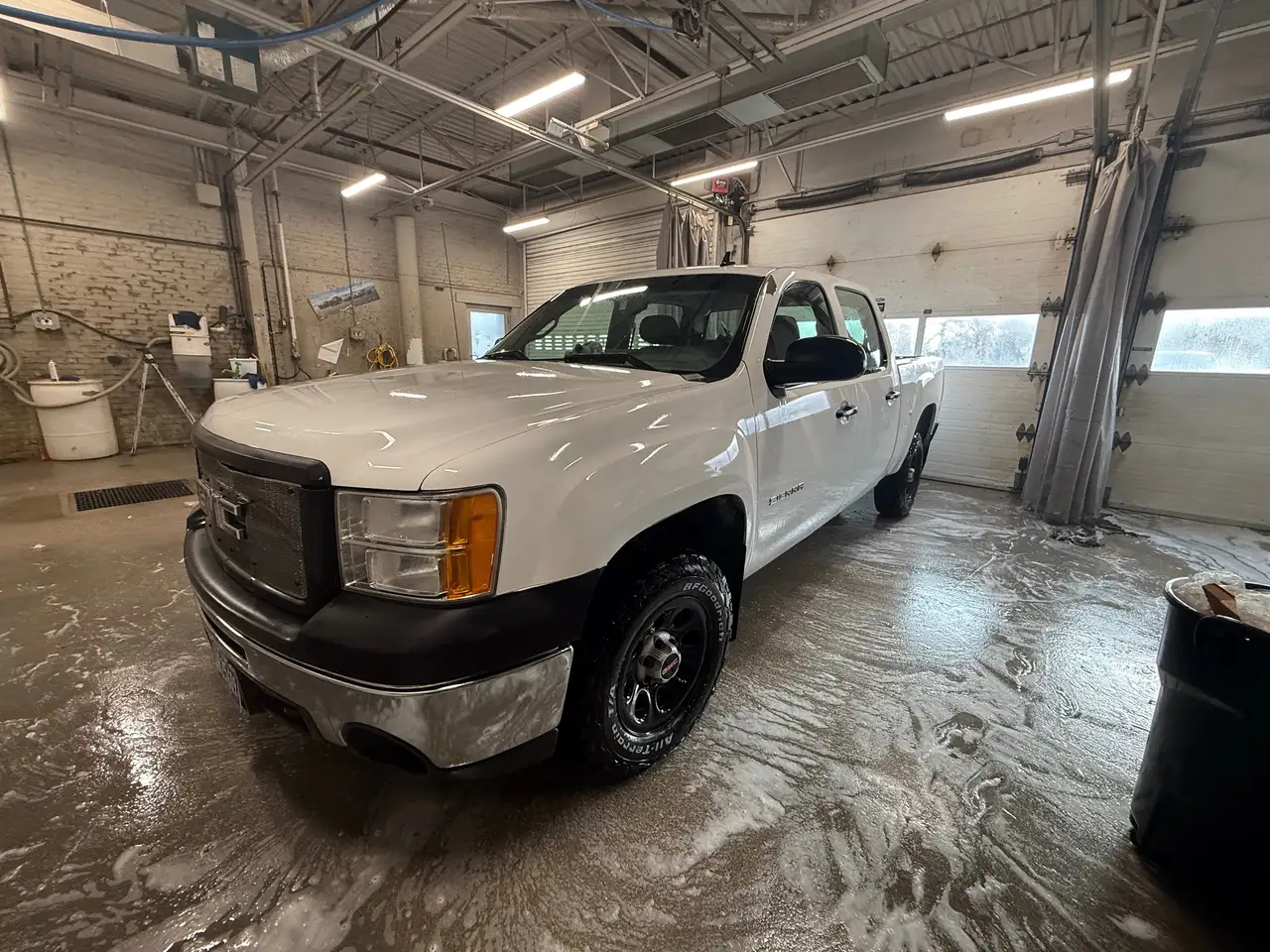 GMC Sierra 1500 снимка GMC Sierra 1500