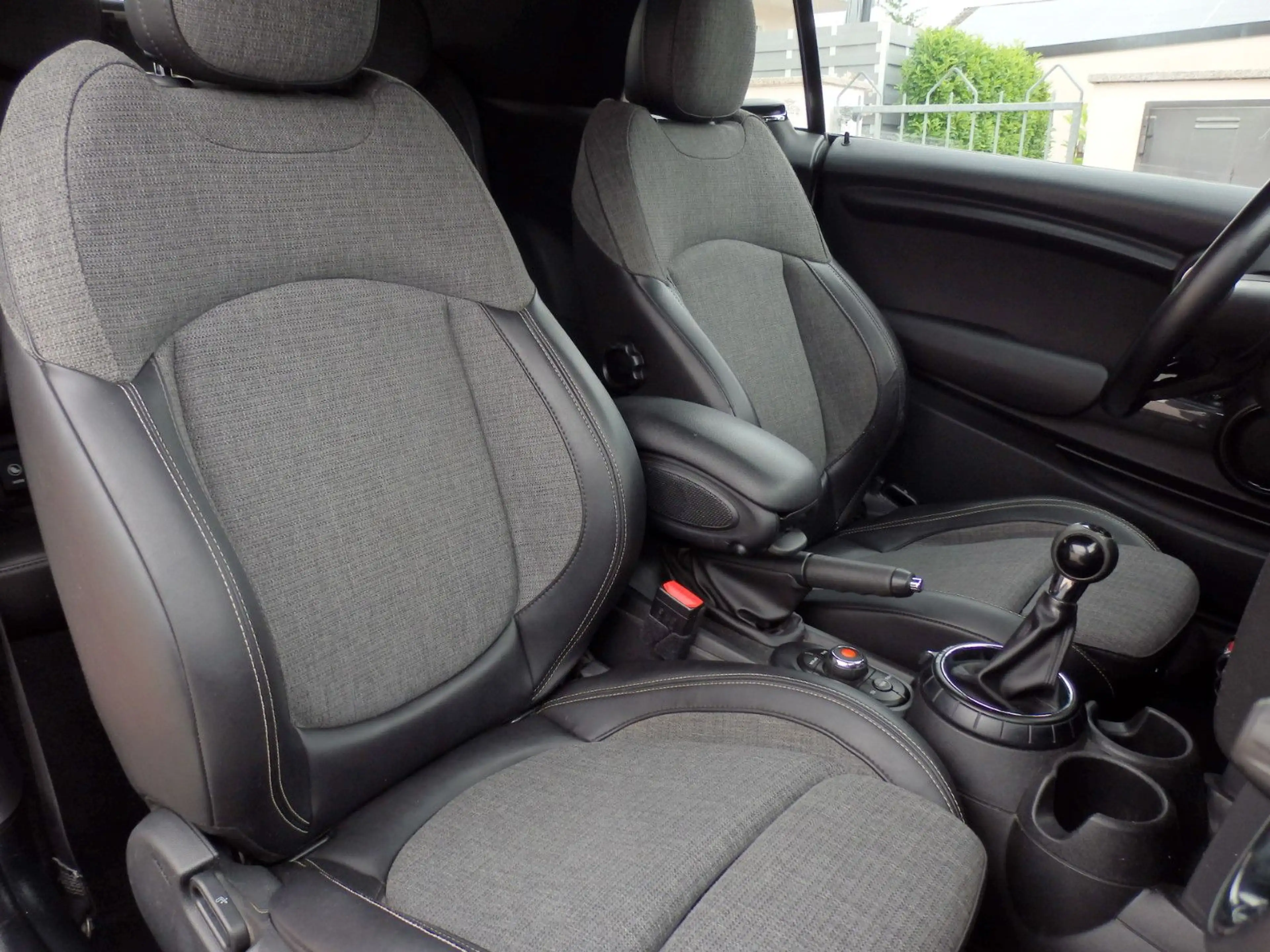MINI Cooper Cabrio LED Kamera Sportsit 17" Chili 1.Hd — photo 6
