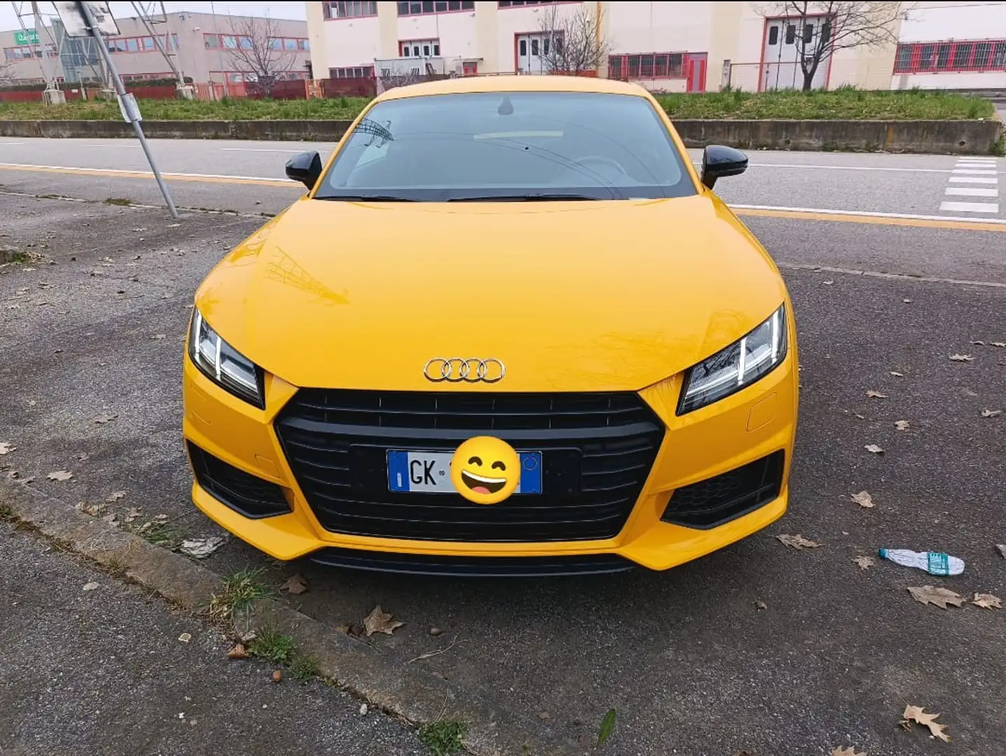 Audi TT Coupe 1.8 tfsi S line Желтый - 2