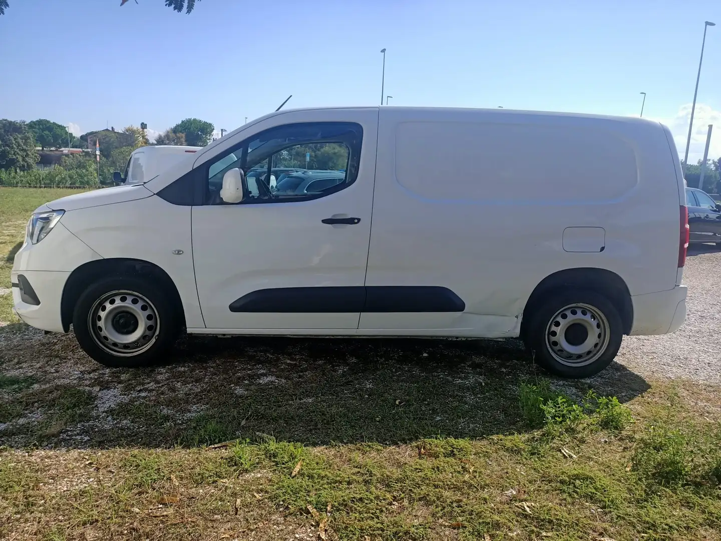 Opel Combo CARGO 1.5 DIESEL 100CV SeS L1 MT5 GRUPPO FRIGO Bianco - 2