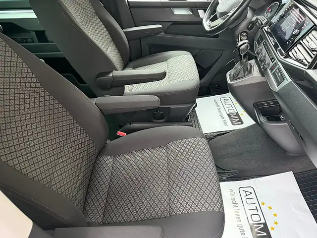Volkswagen T6.1 Multivan Multivan T6.1 2,0 TDI 4Motion DSG Standheizung AHK Ansicht 31