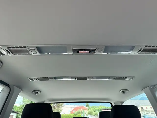 Volkswagen T6.1 Multivan Multivan T6.1 2,0 TDI 4Motion DSG Standheizung AHK Ansicht 14