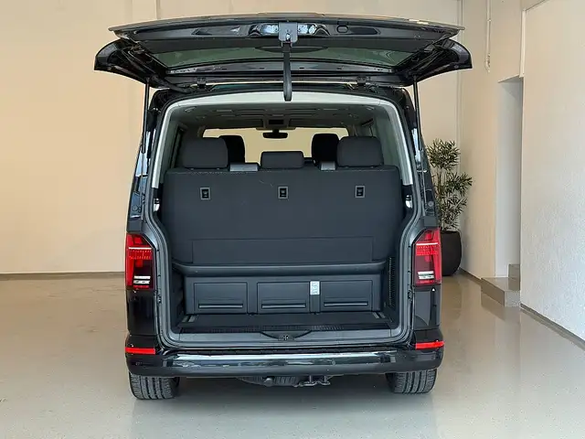 Volkswagen T6.1 Multivan Multivan T6.1 2,0 TDI 4Motion DSG Standheizung AHK Ansicht 10