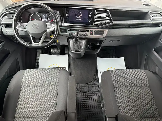Volkswagen T6.1 Multivan Multivan T6.1 2,0 TDI 4Motion DSG Standheizung AHK Ansicht 19