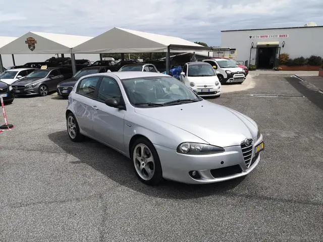Alfa Romeo 147