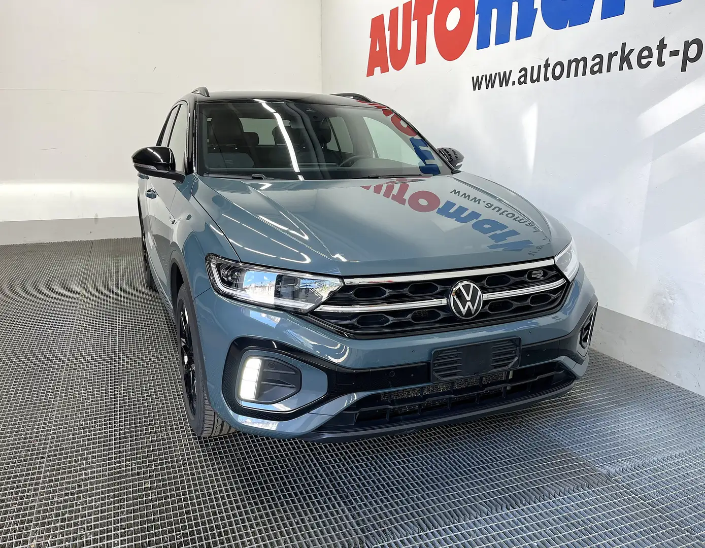 Volkswagen T-Roc 1.5 TSI R-Line Blau - 2