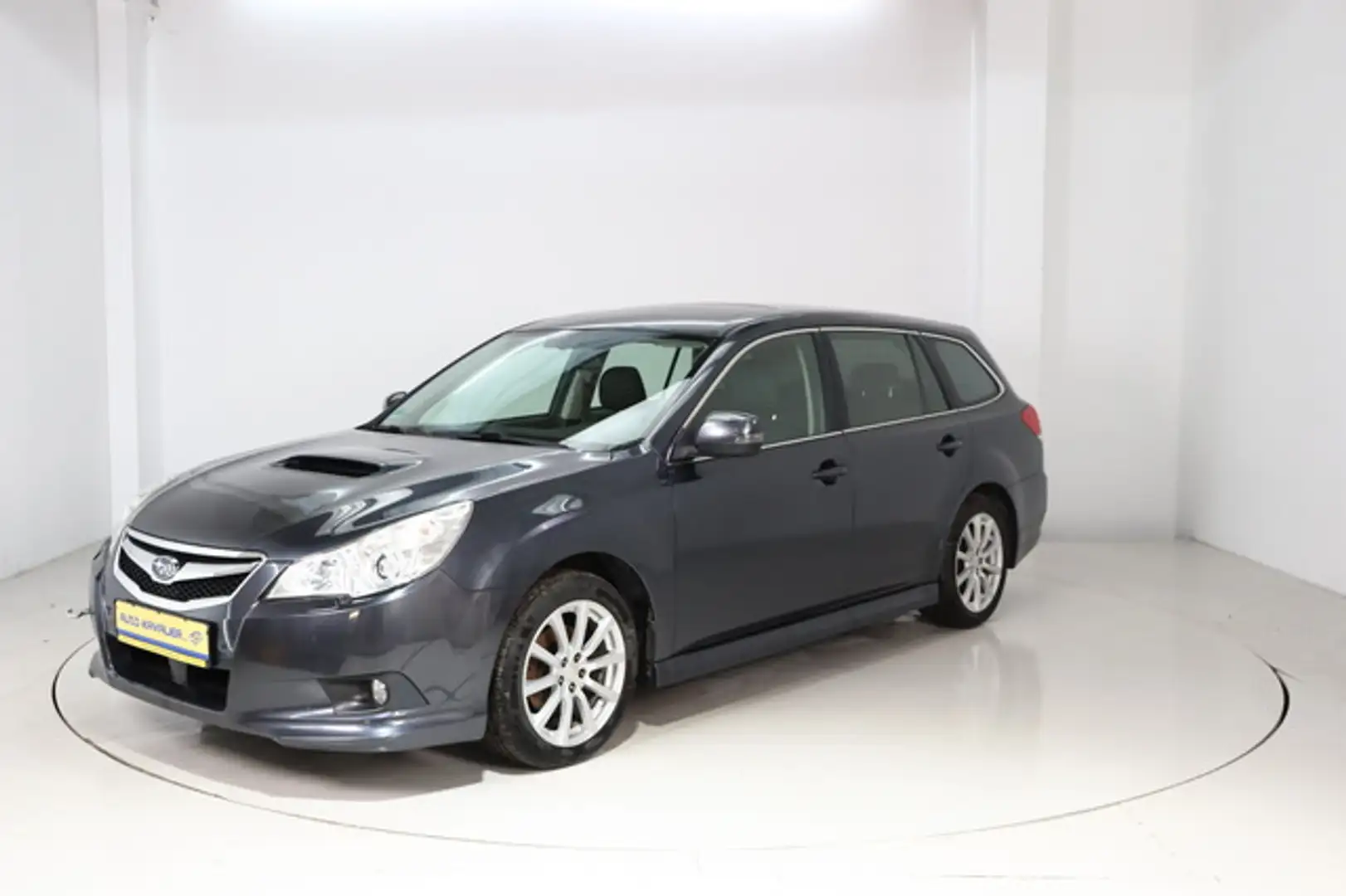 Subaru Legacy Kombi 2.0D Outback Comfort Navigation Grau - 1