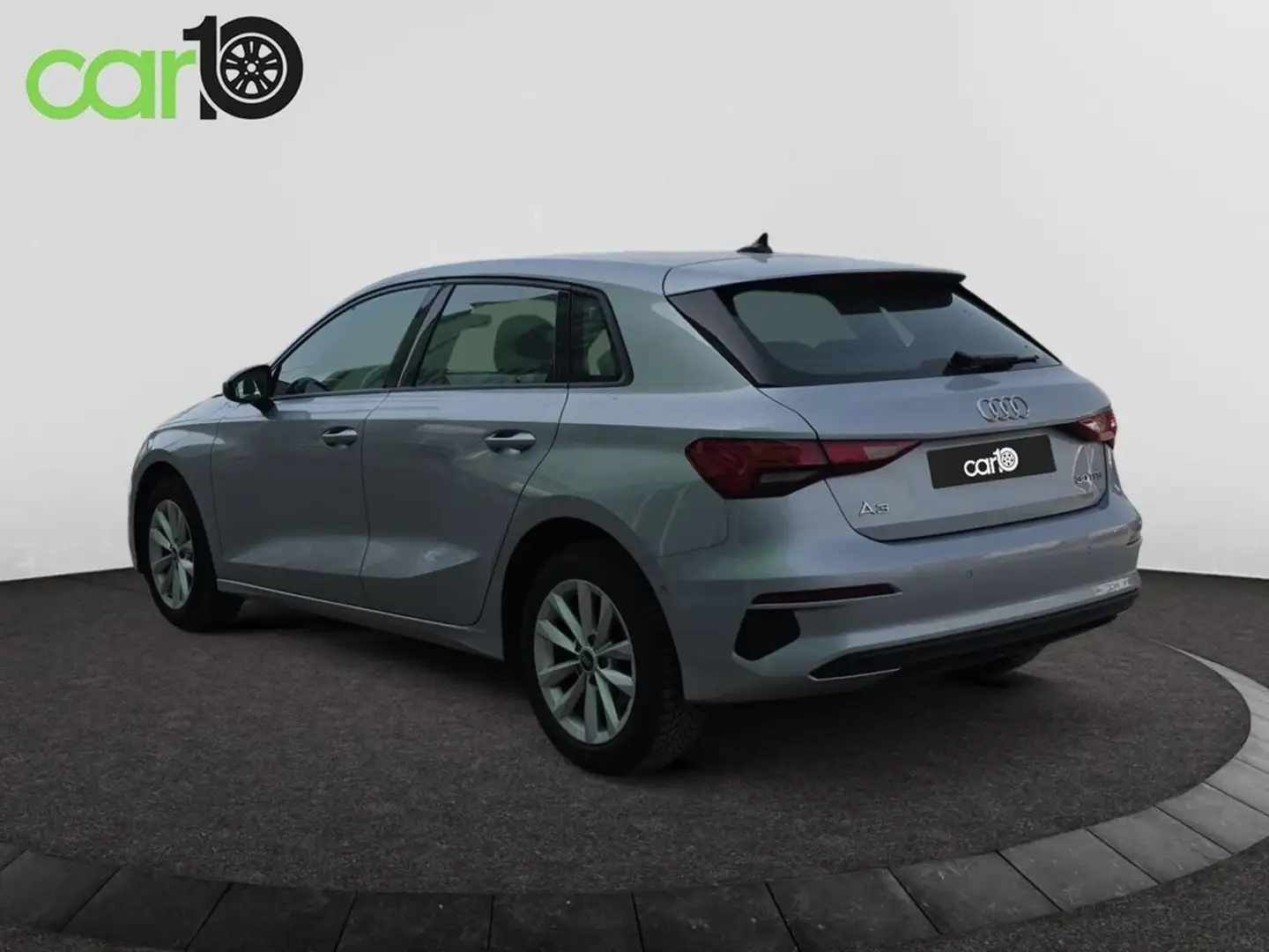 Audi A3 Sportback 30 TFSI 81kW (110CV) S tronic Grijs - 2