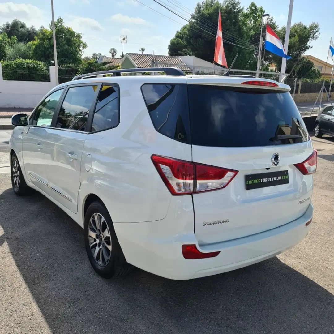 SsangYong Rodius D22T Premium Aut. White - 2