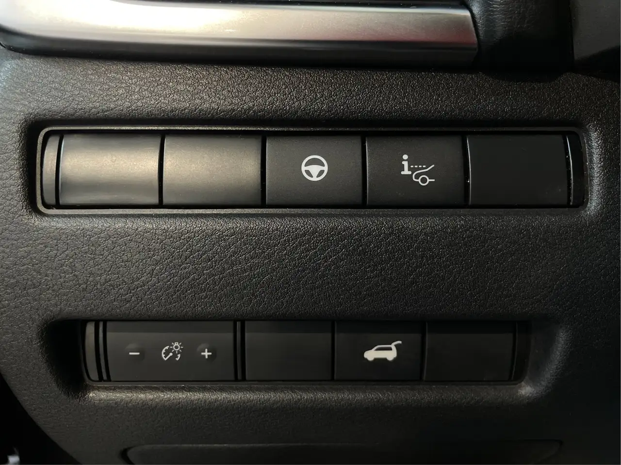 Nissan Rogue photo Nissan Rogue