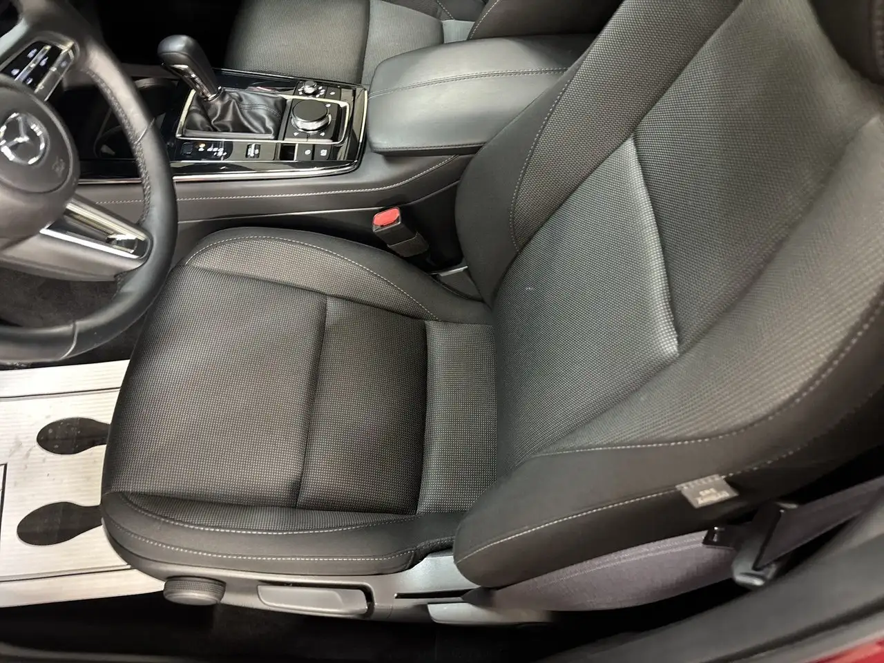 Mazda CX-30 снимка Mazda CX-30