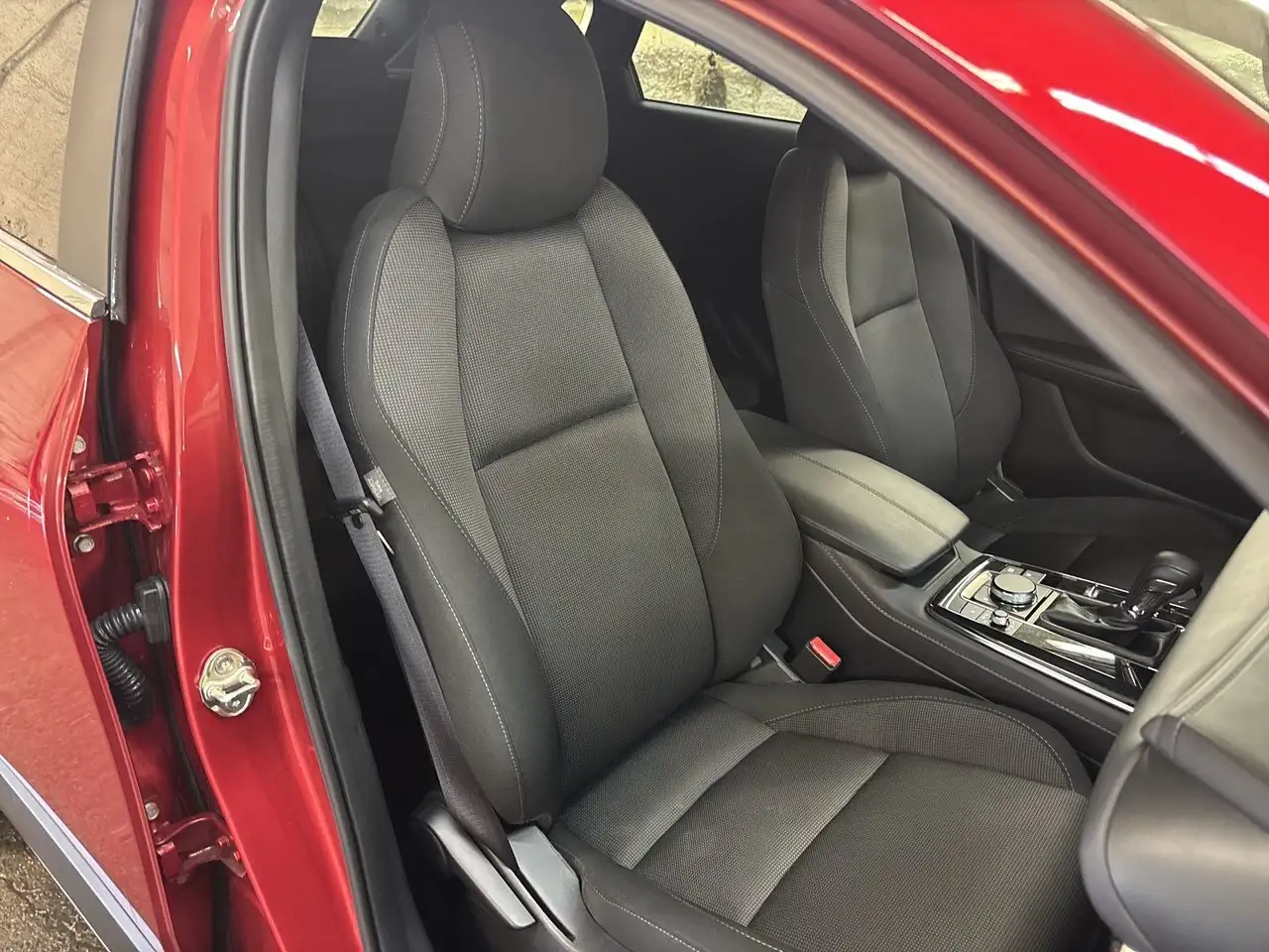 Mazda CX-30 снимка Mazda CX-30