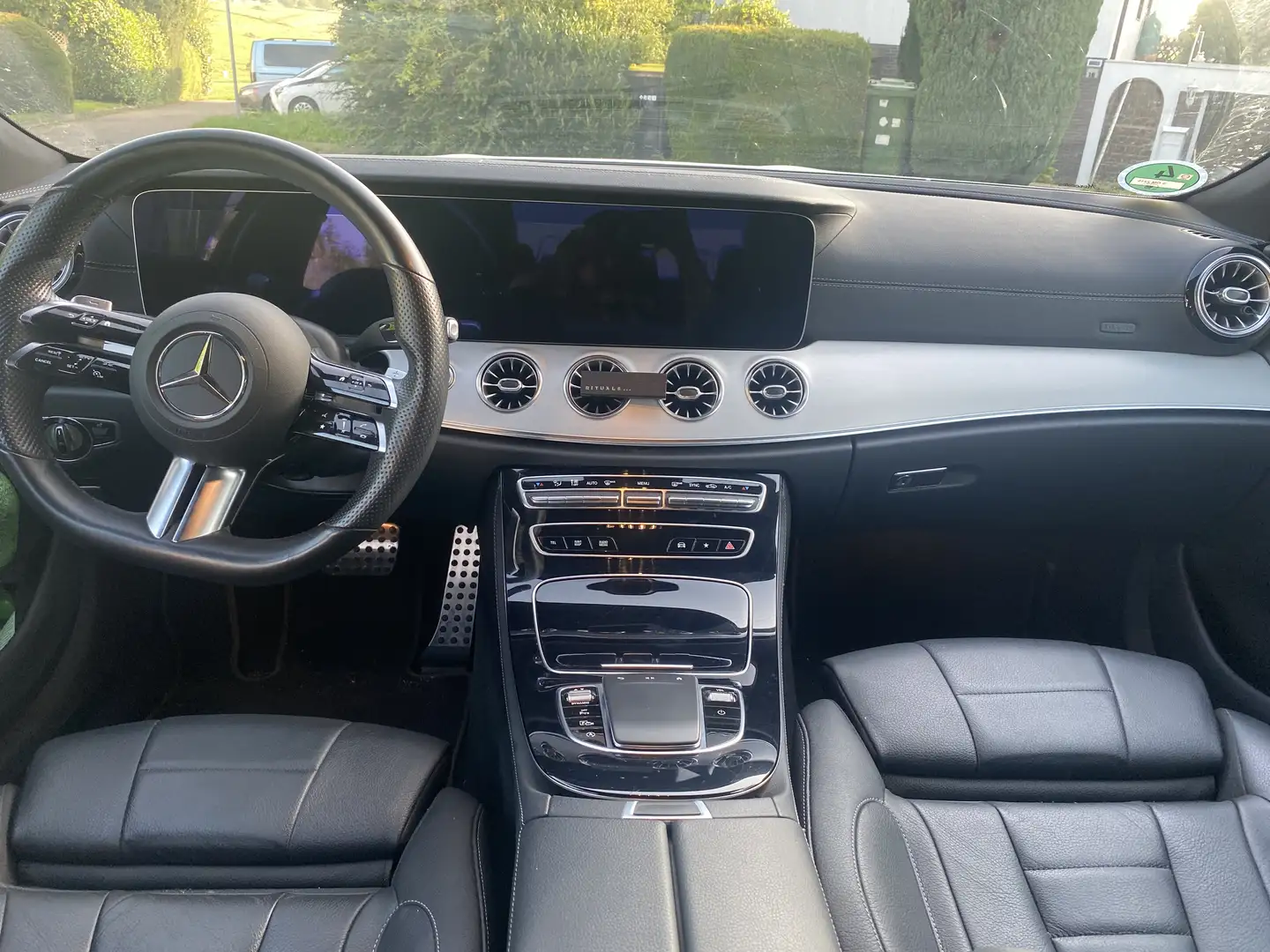 Mercedes-Benz CLS 300 CLS 300 d 4Matic (257.319) Bílá - 1