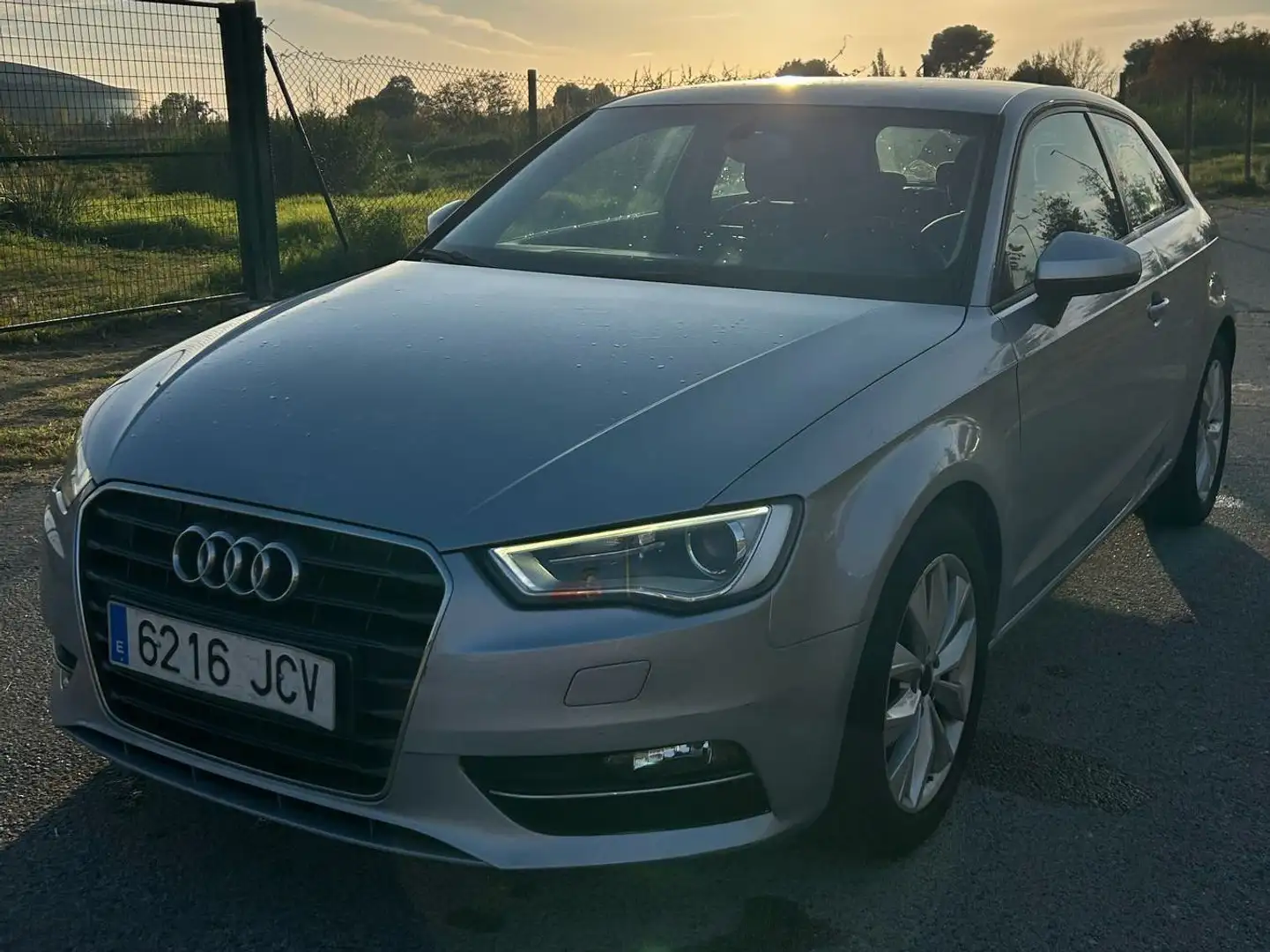Audi A3 A3 1.6TDI Ambition Ambition Plateado - 2