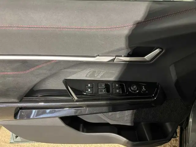 KGM Actyon view 10