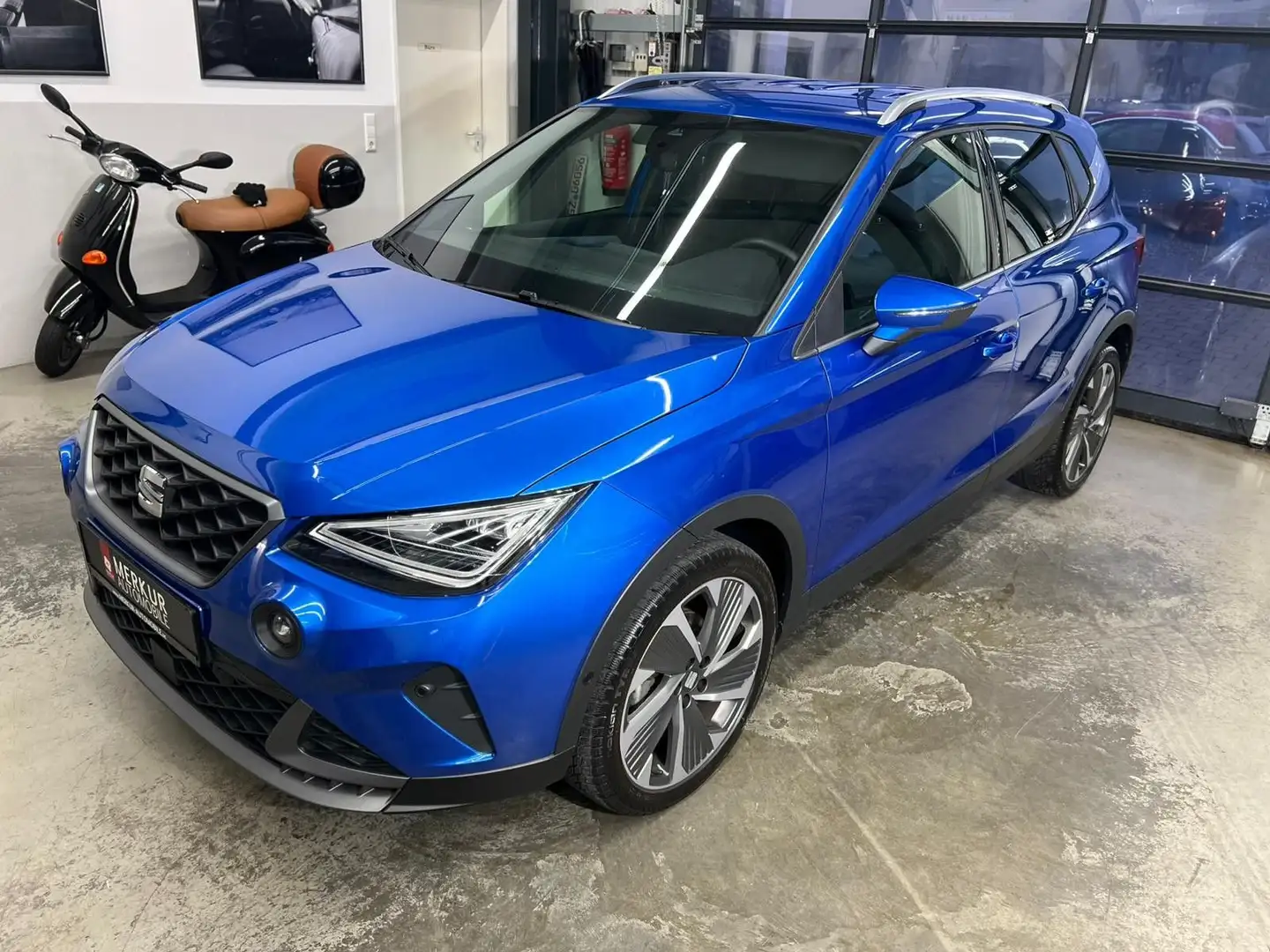SEAT Arona 1.0 TSI DSG FR+AHK+ACC+Kam+Full-Link+18" Blau - 1