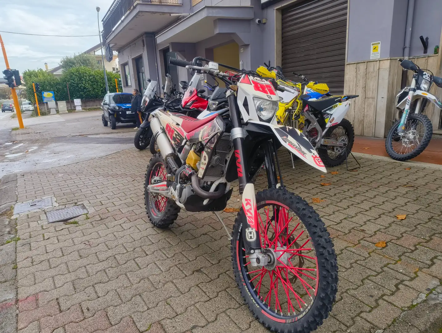 Husqvarna TE 449 Rosso - 2